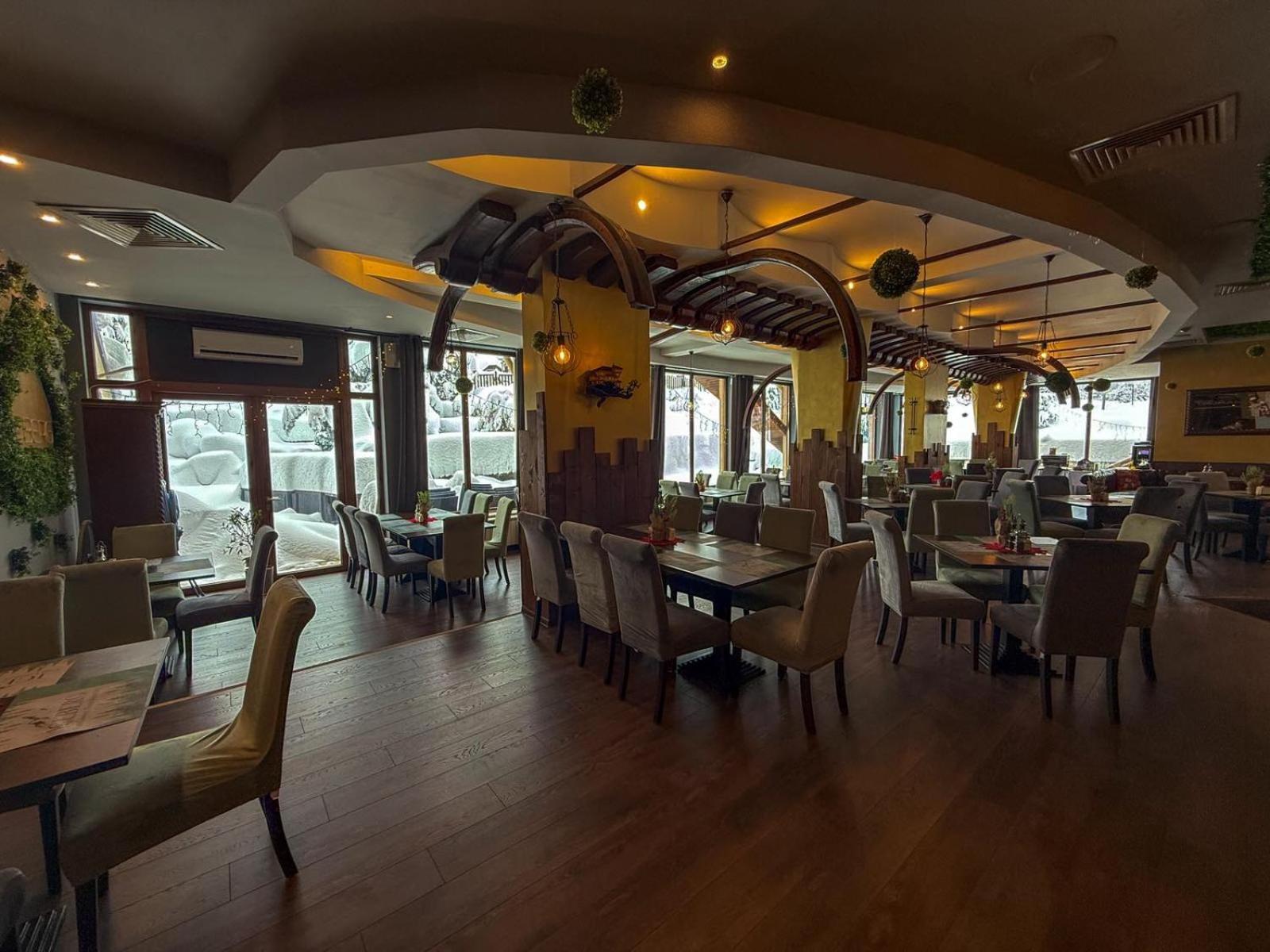 Hotel Iceberg בורובץ מראה חיצוני תמונה