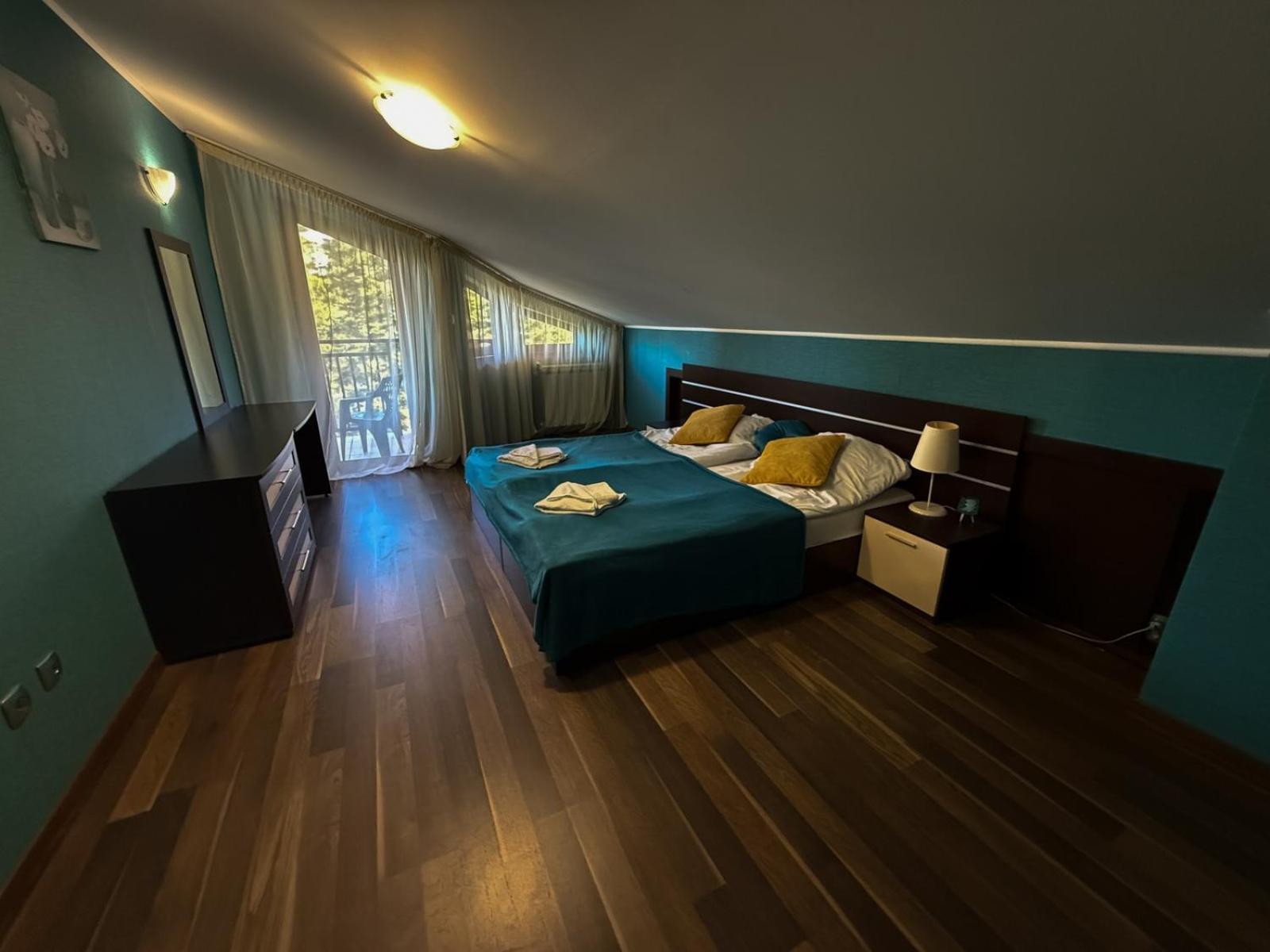 Hotel Iceberg בורובץ מראה חיצוני תמונה